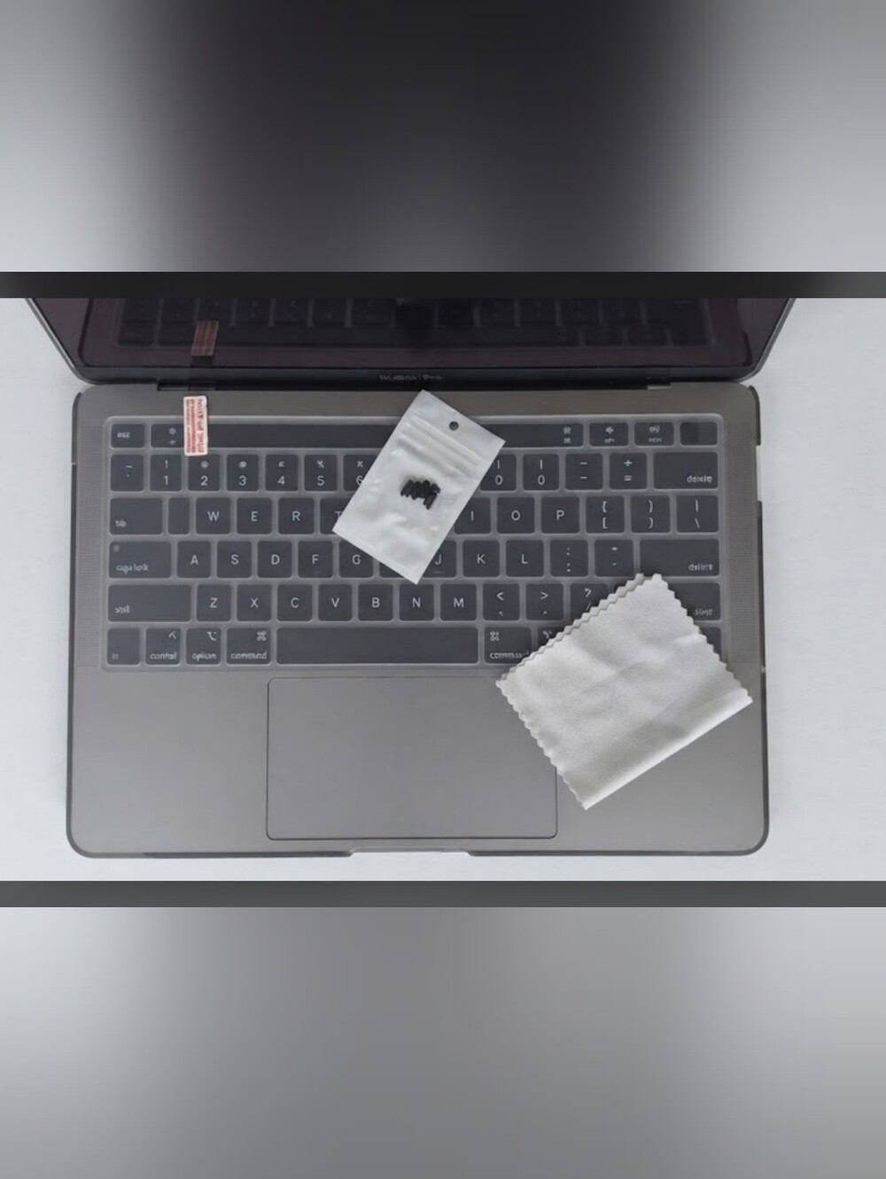 NWT i-King MacBook Pro 13" Hard Shell Case Cover